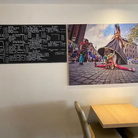 ホテル Hotel-restaurant Horizon Ath-lessines ギレヌギエン